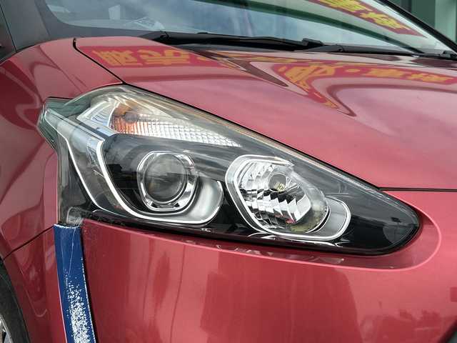トヨタ シエンタ ハイブリッド X 和歌山県 2016(平28)年 9.1万km レッドマイカM Carrozzeria7インチナビ（AVIC-RW900）/フルセグTV/（AM/FM/CD/DVD/Bluetooth）/バックカメラ/衝突軽減ブレーキ/レーンディパーチャーアラート/先行車発進お知らせ機能/両側パワースライドドア/オートライト/フォグランプ/ETC/ドライブレコーダー/ステアリングスイッチ/シートバックモニター（ALPINE）/プッシュスタート/スマートキー/電動格納ミラー/スペアキー