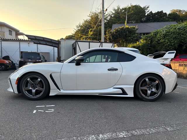トヨタ ＧＲ８６ SZ 福岡県 2022(令4)年 4.8万km クリスタルホワイトパール オーディオ/（AM/FM/CD/DVD/AUX/Bluetooth）/横滑り防止/クルーズコントロール追従あり/社外アルミホイール/ETC/電格ミラー/プッシュスタート/保証書/取扱説明書