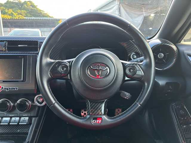 トヨタ ＧＲ８６ SZ 福岡県 2022(令4)年 4.8万km クリスタルホワイトパール オーディオ/（AM/FM/CD/DVD/AUX/Bluetooth）/横滑り防止/クルーズコントロール追従あり/社外アルミホイール/ETC/電格ミラー/プッシュスタート/保証書/取扱説明書