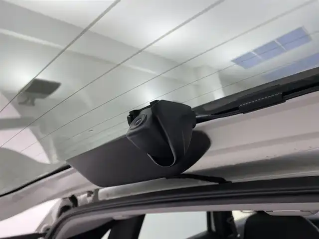 ホンダ フィット ホーム 宮城県 2020(令2)年 1.9万km プラチナホワイトパール 純正９型ナビ　/アダプティブクルーズコントロール　/衝突被害軽減ブレーキ　/レーンキープアシスト　/ＬＥＤヘッドライト　/パーキングセンサー　/誤発進抑制機能　/オートハイビーム/ドライブレコーダー　/ＥＴＣ　/バックモニター　/禁煙
