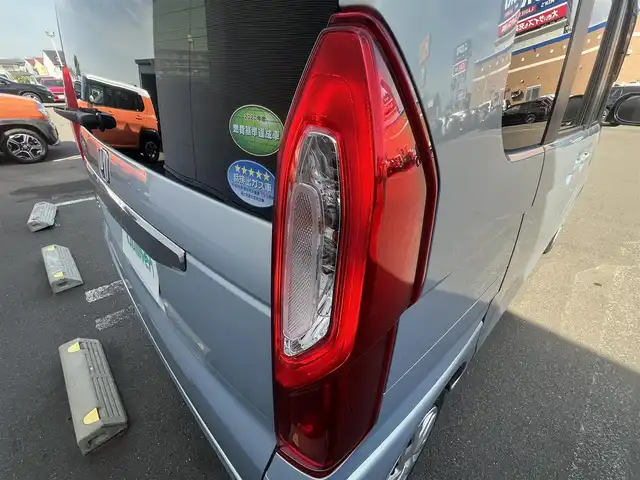 ホンダ Ｎ ＢＯＸ G ホンダセンシング 秋田県 2020(令2)年 5万km モーニングミストブルーM 純正ナビ/LEDヘッドライト/衝突軽減システム/４WD/フルセグ/バックカメラ/前席シートヒーター/スマートキー/アイドリングストップ/レーンキープアシスト/コーナーセンサー/プッシュスタート/クルーズコントロール/ステアリングスイッチ/ETC/純正フロアマット/純正ドアバイザー/オートライト/オートエアコン/パワーステアリング/パワーウィンドウ/ミラーヒーター/横滑り防止/電動格納ウィンカーミラー/保証書/取扱説明書/記録簿