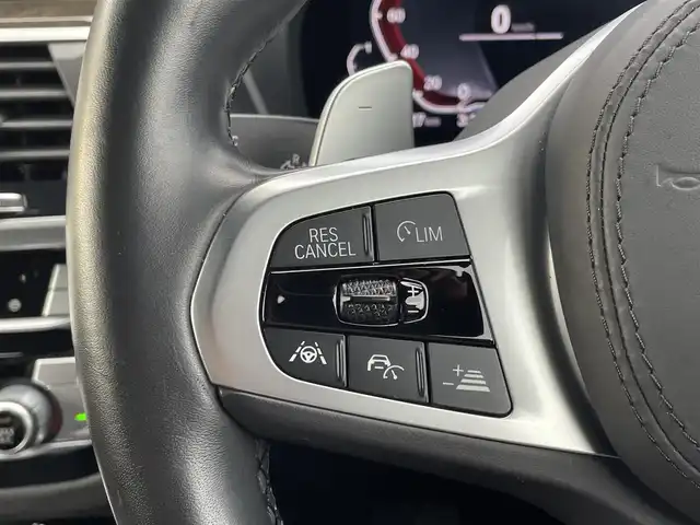 ＢＭＷ Ｘ４ xDrive 20d Mスポーツ 三重県 2021(令3)年 4万km アルピンホワイトⅢ ワンオーナー　/純正ナビ　/フルセグＴＶ　/黒レザーシート　/全方位カメラ　/ＡＣＣ　/インテリジェントセーフティ　/パワーシート　/電動リアゲート　/シートヒーター　/インテリジェントセーフティ　/純正１９インチアルミ