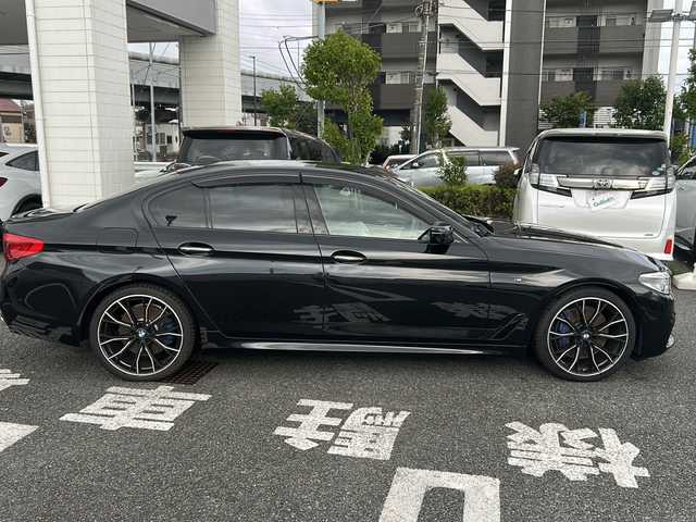ＢＭＷ ５４０ｉ xDrive Mスポーツ 東京都 2018(平30)年 5.7万km サファイアブラックP 純正メモリナビ/ハーマンカードン/フルセグテレビ/バックカメラ/アダプティブクルーズコントロール/置くだけ充電/レザーシート/全席シートヒーター/D/Nパワーシート/D/Nベンチレーションシート/パワーバックドア /前後ドラレコ/前後コーナーセンサー/パドルシフト/オートホールドブレーキ/BSM