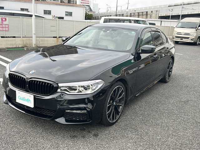 ＢＭＷ ５４０ｉ xDrive Mスポーツ 東京都 2018(平30)年 5.7万km サファイアブラックP 純正メモリナビ/ハーマンカードン/フルセグテレビ/バックカメラ/アダプティブクルーズコントロール/置くだけ充電/レザーシート/全席シートヒーター/D/Nパワーシート/D/Nベンチレーションシート/パワーバックドア /前後ドラレコ/前後コーナーセンサー/パドルシフト/オートホールドブレーキ/BSM