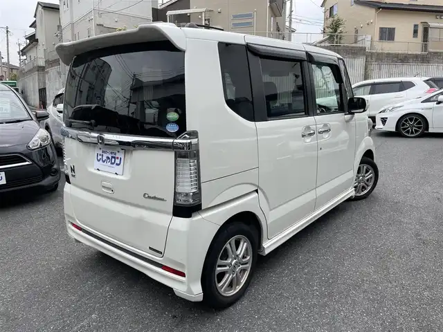 ホンダ Ｎ ＢＯＸ カスタム G Lパッケージ 福岡県 2012(平24)年 9.1万km プレミアムホワイトパール (株)IDOMが運営する【じしゃロン八幡西店】の自社ローン専用車両になります。こちらは現金またはオートローンご利用時の価格です。自社ローンご希望の方は別途その旨お申付け下さい/メモリナビ/【CD・DVD・TV】/純正フロアマット/純正リアスポイラー/純正アルミホイール/オートライト/フロントフォグランプ/片側パワースライドドア/ETC/バックカメラ/アイドリングストップ/オートエアコン/ステアリングスイッチ