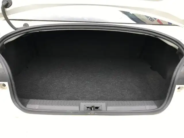 トヨタ ８６ GT リミテッド 栃木県 2014(平26)年 11.8万km サテンホワイトパール 株)IDOMが運営する【じしゃロン小山店】の自社ローン専用車両になります。こちらは現金またはオートローンご利用時の価格です。自社ローンご希望の方は別途その旨お申付け下さい/