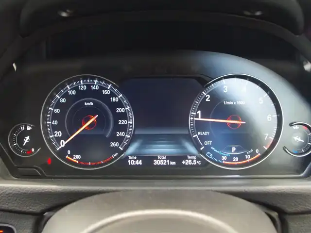ＢＭＷ ４２０ｉ グランクーペ Mスポーツ 岐阜県 2018(平30)年 3.1万km アルピンホワイトⅢ アクティブクルーズコントロール/レーンチェンジウォーニング/レーンディパーチャーウォーニング（車線逸脱警告システム）/前車接近警告機能/衝突回避、被害軽減ブレーキ/パークディスタンスコントロール/アダプティブLEDヘッドライト/LEDフォグランプ/ｈａｒｍａｎ／ｋａｒｄｏｎサラウンドサウンドシステム　/レザーシート/メモリー付きパワーシート/シートヒーター　/電動リアゲート　/純正HDDナビゲーション/フルセグＴＶ　/DVD、CD再生/Bluetooth