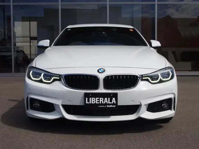 ＢＭＷ ４２０ｉ グランクーペ Mスポーツ 岐阜県 2018(平30)年 3.1万km アルピンホワイトⅢ アクティブクルーズコントロール/レーンチェンジウォーニング/レーンディパーチャーウォーニング（車線逸脱警告システム）/前車接近警告機能/衝突回避、被害軽減ブレーキ/パークディスタンスコントロール/アダプティブLEDヘッドライト/LEDフォグランプ/ｈａｒｍａｎ／ｋａｒｄｏｎサラウンドサウンドシステム　/レザーシート/メモリー付きパワーシート/シートヒーター　/電動リアゲート　/純正HDDナビゲーション/フルセグＴＶ　/DVD、CD再生/Bluetooth