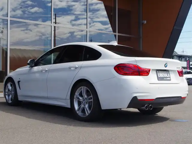ＢＭＷ ４２０ｉ グランクーペ Mスポーツ 岐阜県 2018(平30)年 3.1万km アルピンホワイトⅢ アクティブクルーズコントロール/レーンチェンジウォーニング/レーンディパーチャーウォーニング（車線逸脱警告システム）/前車接近警告機能/衝突回避、被害軽減ブレーキ/パークディスタンスコントロール/アダプティブLEDヘッドライト/LEDフォグランプ/ｈａｒｍａｎ／ｋａｒｄｏｎサラウンドサウンドシステム　/レザーシート/メモリー付きパワーシート/シートヒーター　/電動リアゲート　/純正HDDナビゲーション/フルセグＴＶ　/DVD、CD再生/Bluetooth