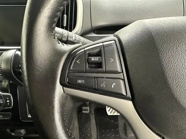 スズキ ソリオ バンディット HV MV Dカメラ ブレーキS 兵庫県 2016(平28)年 6.4万km プレミアムシルバーメタリック 純正ナビ/（CD/DVD/Bluetooth/AUX）/全方位カメラ/社外ＥＴＣ/クルーズコントロール/社外前後ドライブレコーダー/両側パワースライドドア/ＬＥＤ/オートライト/フロアマット/レーンキープアシスト/衝突軽減ブレーキ/プッシュスタート