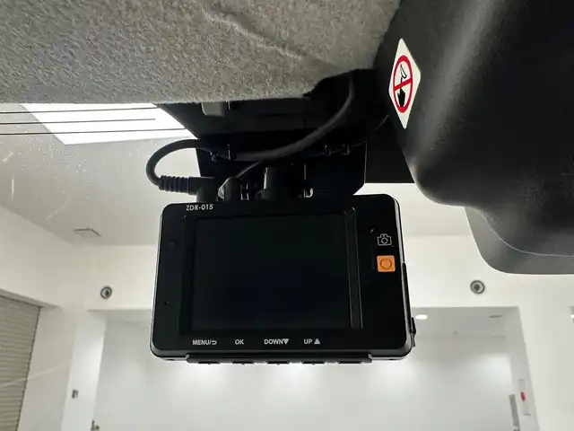 スズキ ソリオ バンディット HV MV Dカメラ ブレーキS 兵庫県 2016(平28)年 6.4万km プレミアムシルバーメタリック 純正ナビ/（CD/DVD/Bluetooth/AUX）/全方位カメラ/社外ＥＴＣ/クルーズコントロール/社外前後ドライブレコーダー/両側パワースライドドア/ＬＥＤ/オートライト/フロアマット/レーンキープアシスト/衝突軽減ブレーキ/プッシュスタート