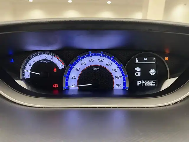 スズキ ソリオ バンディット HV MV Dカメラ ブレーキS 兵庫県 2016(平28)年 6.4万km プレミアムシルバーメタリック 純正ナビ/（CD/DVD/Bluetooth/AUX）/全方位カメラ/社外ＥＴＣ/クルーズコントロール/社外前後ドライブレコーダー/両側パワースライドドア/ＬＥＤ/オートライト/フロアマット/レーンキープアシスト/衝突軽減ブレーキ/プッシュスタート