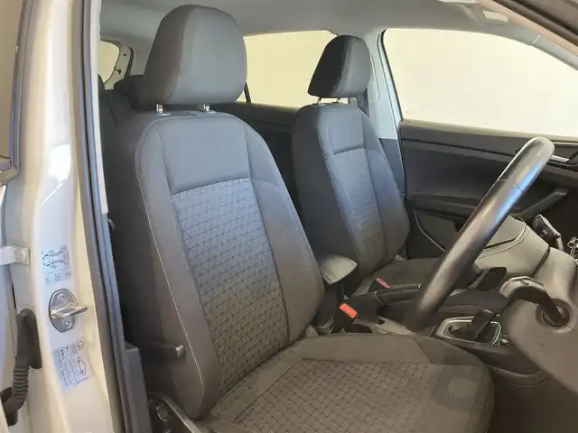 フォルクスワーゲン ＶＷ Ｔ－クロス 熊本県 2023(令5)年 3.7万km 白 純正ナビ/バックカメラ/コーナーセンサー/AppleCarPlay/androidauto/USB/Bluetooth/ブラインドスポットモニター/アダプティブクルーズコントロール/レーンキープアシスト/オールインセーフティ/Discover Proパッケージ/疲労検知システム/社外アルミホイール/LEDヘッドライト/LEDフォグライト/ETC2.0