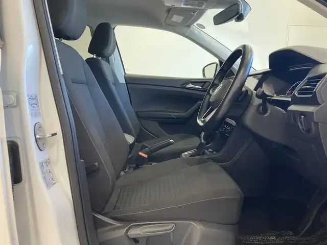 フォルクスワーゲン ＶＷ Ｔ－クロス 熊本県 2023(令5)年 3.7万km 白 純正ナビ/バックカメラ/コーナーセンサー/AppleCarPlay/androidauto/USB/Bluetooth/ブラインドスポットモニター/アダプティブクルーズコントロール/レーンキープアシスト/オールインセーフティ/Discover Proパッケージ/疲労検知システム/社外アルミホイール/LEDヘッドライト/LEDフォグライト/ETC2.0