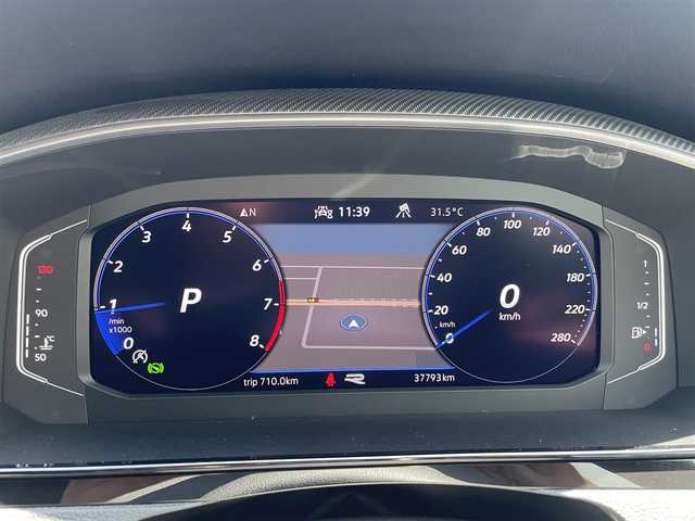 フォルクスワーゲン ＶＷ アルテオン TSI 4モーション Rライン 東京都 2022(令4)年 3.8万km オリックスホワイトマザーオブパールエフェクト 純正ナビ/フルセグTV/Bluetooth接続/360°カメラ/オールインセーフティ(予防安全装備)/LEDヘッドランプ/「R」エンブレム入クローム横5本バーフロントグリル/フロントエアロバンパー/ボディ同色ドアミラー(電動格納機能/ヒーター/運転席自動防眩機能/助手席リバース連動機能付/メモリー機能無し)/リアスポイラー/デュアルツインマフラーカッター組込下部ブラックリアバンパー/アルミニウムコラティブインパネ加飾/255/40R19タイヤ/19インチ5本ツインスポークアルミホイール/「R」ロゴ入ディンプル革巻きステアリングホイール(ステアリングヒーター無し)/デジタルコックピットプロ(フルデジタルメーター)/ヘッドアップディスプレイ/「R」ロゴ入りマイクロフリースシート/トップコンフォートシート(前席)/パワーシート/シートヒーター(D席/N席)/パワーバックドア