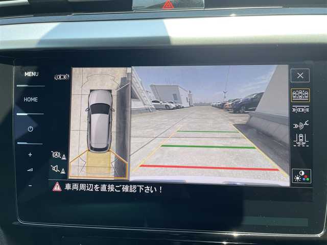 フォルクスワーゲン ＶＷ アルテオン TSI 4モーション Rライン 東京都 2022(令4)年 3.8万km オリックスホワイトマザーオブパールエフェクト 純正ナビ/フルセグTV/Bluetooth接続/360°カメラ/オールインセーフティ(予防安全装備)/LEDヘッドランプ/「R」エンブレム入クローム横5本バーフロントグリル/フロントエアロバンパー/ボディ同色ドアミラー(電動格納機能/ヒーター/運転席自動防眩機能/助手席リバース連動機能付/メモリー機能無し)/リアスポイラー/デュアルツインマフラーカッター組込下部ブラックリアバンパー/アルミニウムコラティブインパネ加飾/255/40R19タイヤ/19インチ5本ツインスポークアルミホイール/「R」ロゴ入ディンプル革巻きステアリングホイール(ステアリングヒーター無し)/デジタルコックピットプロ(フルデジタルメーター)/ヘッドアップディスプレイ/「R」ロゴ入りマイクロフリースシート/トップコンフォートシート(前席)/パワーシート/シートヒーター(D席/N席)/パワーバックドア