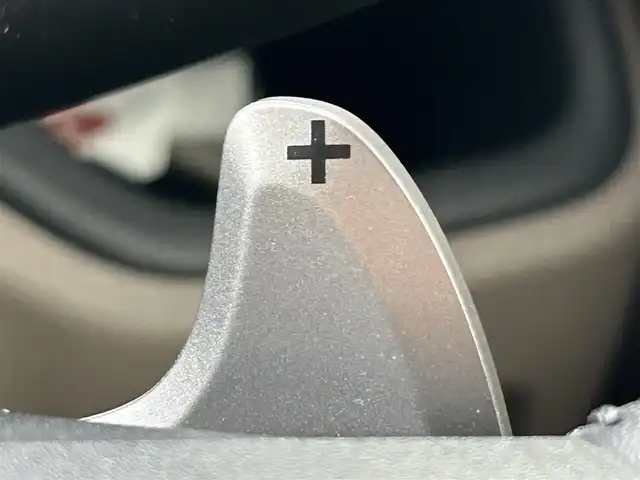 ホンダ Ｎ ＢＯＸ JOY ターボ 兵庫県 2024(令6)年 1.2万km プラチナホワイトパール 純正9インチナビ/フルセグ/Bluetooth接続/両側パワースライドドア/ホンダセンシング/クリアランスソナー/バックカメラ/パドルシフト/横滑り防止装置/衝突軽減被害システム/カーテンエアバック/LEDヘッドライト/スマートキー