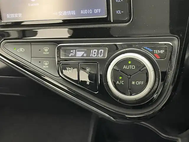 トヨタ アクア S スタイルブラック 愛知県 2018(平30)年 4万km ダークブルーマイカ 純正ナビ　バックカメラ　ドラレコ　禁煙車　フルセグＴＶ　ＤＶＤ再生　ＥＴＣ　セーフティセンス　衝突軽減　レーンキープ　オートハイビーム　ＬＥＤヘッドライト　純正ＡＷ　プッシュスタート　スマートキー