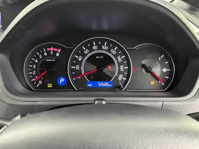 トヨタ ヴォクシー ZS 煌 埼玉県 2018(平30)年 7.3万km ホワイトパールクリスタルシャイン 純正ナビ（Bluetooth/CD/DVD/AM/FM）/フルセグTV/バックカメラ/クルーズコントロール/横滑り防止装置/レーンキープアシスト/盗難防止装置/プリクラッシュセーフティ/LEDヘッドライト/ETC/両側パワースライドドア/ドライブレコーダー/スマートキー