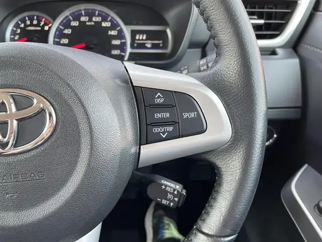 トヨタ タンク カスタムG－T 千葉県 2019(平31)年 1.7万km ブラックマイカメタリック/レーザーブルークリスタルシャイン 2トーン 純正9インチナビ/（TV/CD/DVD/Bluetooth/AM/FM)/衝突被害軽減システム/クルーズコントロール/両側パワースライドドア/横滑り防止装置/ETC/ドライブレコーダー/アイドリングストップ/LEDヘッドライト/フォグランプ/オートライト/ウィンカーミラー/電動格納ミラー/純正15インチAW/シートリフター/プッシュスタート/スマートキー/フロアマット/ドアバイザー/スペアキー/取扱説明書/保証書