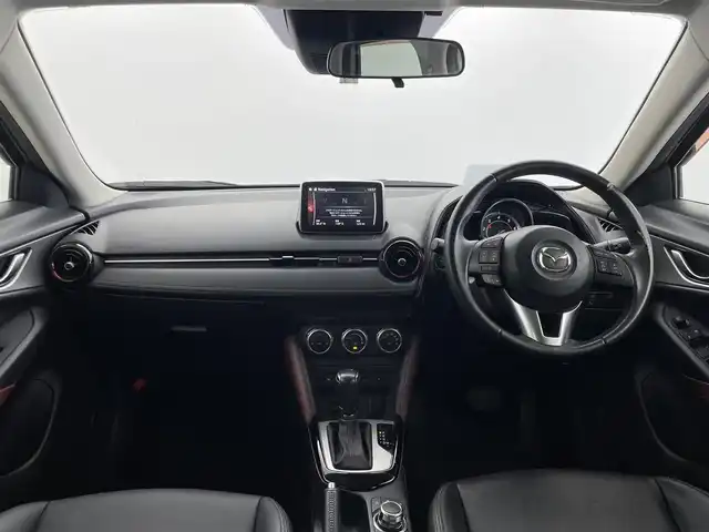 マツダ ＣＸ－３ XD ツーリング 群馬県 2016(平28)年 3.9万km セラミックM CD/DVDプレーヤー+地上デジタルTVチューナー（フルセグ）/＝＝＝＝＝/純正７インチナビ（AM/FM/Bluetooth/フルセグTV/CD/DVD/USB１・２/SD/AUX）/バックモニター/ブラインドスポットモニタリング/クルーズコントロール/パドルシフト/ヘッドアップディスプレイ/トラクションコントロールシステム/i-stop/LEDヘッドランプ/ETC/プッシュスタート/スマートキー