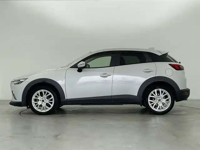 マツダ ＣＸ－３ XD ツーリング 群馬県 2016(平28)年 3.9万km セラミックM CD/DVDプレーヤー+地上デジタルTVチューナー（フルセグ）/＝＝＝＝＝/純正７インチナビ（AM/FM/Bluetooth/フルセグTV/CD/DVD/USB１・２/SD/AUX）/バックモニター/ブラインドスポットモニタリング/クルーズコントロール/パドルシフト/ヘッドアップディスプレイ/トラクションコントロールシステム/i-stop/LEDヘッドランプ/ETC/プッシュスタート/スマートキー