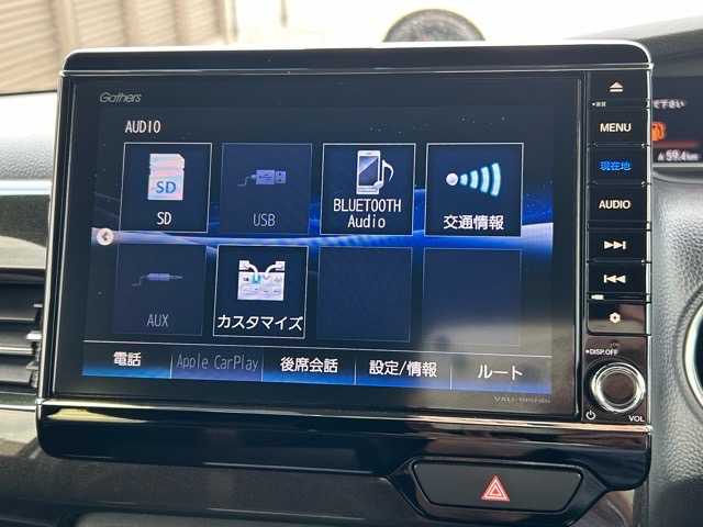 ホンダ Ｎ ＢＯＸ カスタム G L ターボ ホンダセンシング 千葉県 2018(平30)年 0.9万km ルナシルバーM プレミアムインターナビ/フルセグTV/Bluetooth/バックカメラ/前後ドライブレコーダー/ETC/両側パワースライドドア/レダークルーズコントロール/チップアップシート/衝突軽減ブレーキ/誤発進抑制機能/後方誤発進抑制機能/路外逸脱抑制機能/標識認識機能/盗難防止装置/オートマチックハイビーム/ウィンカーミラー/プッシュスタート/ステアリングスイッチ/サンシェード/スマートキー/LEDヘッドライト/純正アルミホイール/純正フロアマット/保証書/取扱説明書