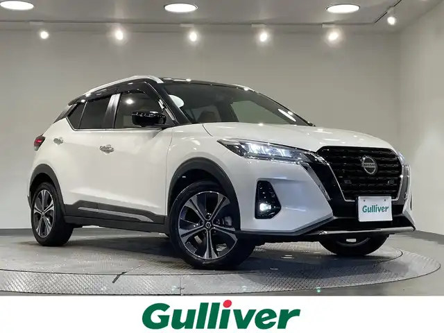 日産 キックス X ツートーンインテリアED 愛知県 2022(令4)年 3.4万km ブリリアントホワイトパール/ピュアブラック 2トーン プロパイロット/アラウンドビューモニター【動作未確認】/衝突軽減ブレーキ/レーダークルーズコントロール/車線逸脱警報/クリアランスソナー/電動パーキングブレーキ/ブレーキホールド/レザーシート/シートヒーター/ハンドルヒーター/デジタルインナーミラー/ビルトインＥＴＣ/LEDヘッドライト/ISOFIX/純正フロアマット/純正17インチアルミホイール