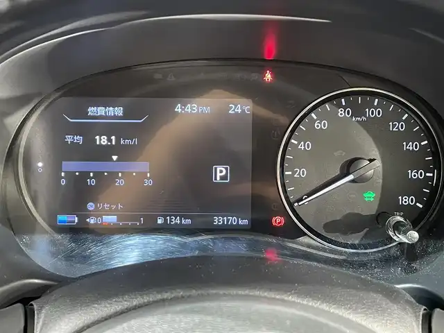 日産 キックス X ツートーンインテリアED 愛知県 2022(令4)年 3.4万km ブリリアントホワイトパール/ピュアブラック 2トーン プロパイロット/アラウンドビューモニター【動作未確認】/衝突軽減ブレーキ/レーダークルーズコントロール/車線逸脱警報/クリアランスソナー/電動パーキングブレーキ/ブレーキホールド/レザーシート/シートヒーター/ハンドルヒーター/デジタルインナーミラー/ビルトインＥＴＣ/LEDヘッドライト/ISOFIX/純正フロアマット/純正17インチアルミホイール