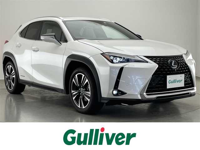 レクサス ＵＸ 250h バージョンL 愛知県 2020(令2)年 5.1万km ソニッククォーツ 純正ナビ　フルセグＴＶ　全方位カメラ　ムーンルーフ　白革　シートヒーター　エアシート　パワーバックドア　ＢＳＭ　ＨＵＤ　ルーフレール　衝突軽減　追従クルコン　三眼ＬＥＤオートライト　ワイヤレス充電　ハンドルヒーター　ETC２．０　レクサスセーフティシステム　メモリシート　禁煙車