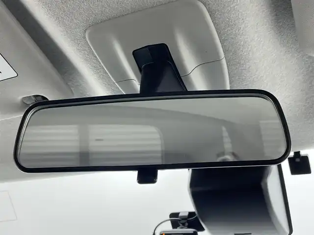トヨタ ルーミー カスタムG S 茨城県 2018(平30)年 8.8万km パールホワイトⅢ 純正9インチナビ/AM/FM/BT/フルセグ/DISC/SD//バックカメラ/ビルトインETC/両側電動スライドドア/ドライブレコーダー/アイドリングストップ/クルーズコントロール/純正フロアマット/ドアバイザー/オートライト/スペアキー/スマートキー/プッシュスタート
