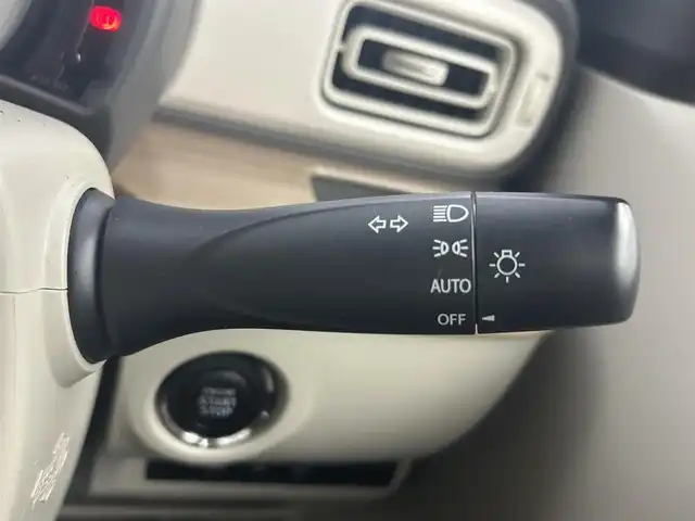 スズキ ラパン X 岡山県 2016(平28)年 3.4万km フレンチミントパールメタリック プッシュスタート/スマートキー/ETC/フルセグテレビ/純正SDナビ/純正フロアマット/シートヒーター/純正アルミホイール/横滑り防止/オートライト/純正キセノンヘッドライト/衝突被害軽減システム/パワーステアリング/パワーウィンドウ/Bluetooth接続
