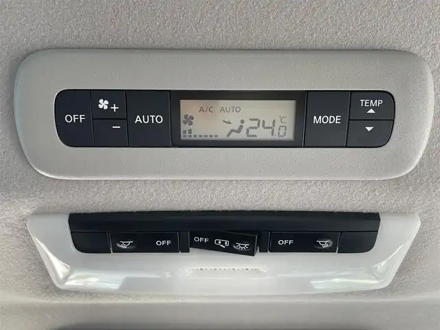 日産 セレナ e－パワー ハイウェイスター V 広島県 2021(令3)年 6.7万km ブリリアントホワイトパール 禁煙車/セーフティパックA/エマージェンシーブレーキ/車線逸脱警報/ハイビームアシスト/プロパイロット/インテリジェントルームミラー/純正10型ナビ/・フルセグ/CD/DVD/Blu-ray/Bluetooth/・SD/REC/USB/アラウンドビューモニター/純正フリップダウンモニター/革巻きステアリング/ステアリングスイッチ/LEDヘッドライト/フォグランプ/オートデュアルエアコン/リヤヒーターダクト  /純正ドアバイザー/純正ドライブレコーダー（DJ4-D）/OP純正16インチアルミホイール/W+サイド+カーテンエアバック