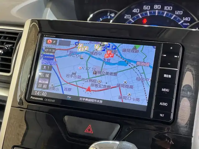 ダイハツ タント カスタム X トップED SA 岩手県 2015(平27)年 6.4万km パールホワイトⅢ ４WD/社外ナビ（Bluetooth CD DVD USB フルセグ）/衝突被害軽減ブレーキ/片側パワースライドドア/スマートアシスト/バックカメラ/アイドリングストップ/誤発進抑制機能/ステアリングスイッチ/LEDヘッドライト/横滑り防止装置/純正１４インチアルミホイール/フォグランプ/オートエアコン/オートライト/ロールサンシェード/ベンチシート/ドアミラーウインカー