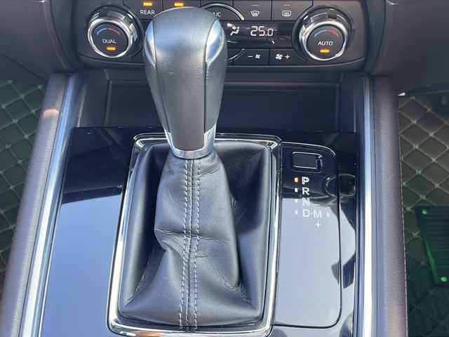 マツダ ＣＸ－８ XD Lパッケージ 静岡県 2017(平29)年 7.9万km ソウルレッドクリスタルM 純正ナビ/AM/FM/フルセグ/BT//純正19インチアルミ/BOSSプレミアムサウンド/レーダークルーズコントロール/前席電動シート/アラウンドビューモニター/本革シート/電動リアゲート/全席シートヒーター/ステアリングシート/TVキャンセラー/ビルドインETC2.0/LEDライト　/フォグライト