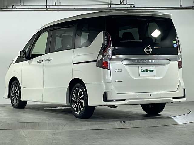 日産 セレナ ハイウェイスター V 広島県 2020(令2)年 4.6万km ブリリアントホワイトパール 禁煙車/セーフティパックB/エマージェンシーブレーキ/車線逸脱警報/コーナーセンサー/プロパイロット/電動パーキングブレーキ/ブレーキホールド/純正１０型ナビ/・フルセグTV/・CD/DVD/Blu-ray/・Bluetooth/・SD/音楽録音/アラウンドビューモニター/純正フリップダウンモニター/ステアリングスイッチ/革巻きステアリング/オートライト/LEDヘッドライト/フォグランプ/シートカバー/純正ドアバイザー/純正16インチアルミホイール/W+サイド+カーテンエアバック