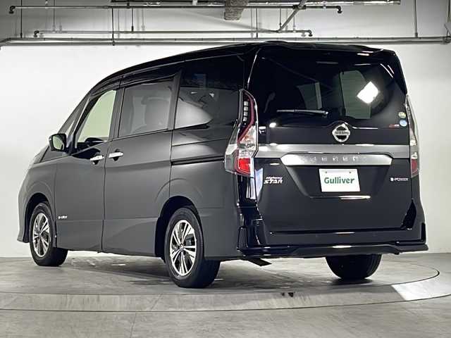 日産 セレナ e－パワー ハイウェイスター V 広島県 2020(令2)年 7.2万km ダイヤモンドブラック 禁煙車/エマージェンシーブレーキ/車線逸脱警報/ハイビームアシスト/BSM/セーフティパックB/寒冷地仕様/プロパイロット/純正10型ナビ/・フルセグTV/CD/DVD/Blu-ray/Bluetooth/・SD/REC/純正フリップダウンモニター/アラウンドビューモニター/コーナーセンサー/シートヒーター/ステアリングヒーター/ステアリングスイッチ/オートライト/電動パーキングブレーキ/オートホールド/オートエアコン&リヤヒーターダクト/LEDヘッドライト/フォグランプ/純正ドライブレコーダー（DJ4-D）/シートカバー/ETC/純正ドアバイザー