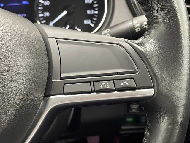 日産 エクストレイル 20X 宮崎県 2018(平30)年 6.6万km ブリリアントホワイトパール 禁煙車/パートタイム4WD/エマージェンシーブレーキ/純正ナビTV/（MM317D-W/CD/DVD/Bluetooth/フルセグTV)/純正ドライブレコーダー/純正ビルトインETC/純正LEDヘッドライト/純正フロアマット/アラウンドビューモニター/ダウンヒルアシストコントロール/レーンディパーチャーアラート/デジタルインナーミラー/クリアランスソナー/パワーバックドア/デュアルオートエアコン/カプロン撥水シート/本革巻ハンドル/ヒーテッドミラー/ウインカードアミラー/インテリジェントキー/プッシュエンジンスタート