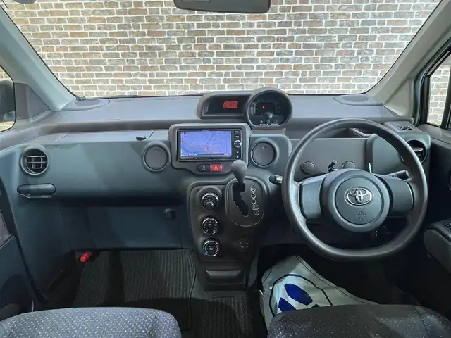 トヨタ スペイド F 岩手県 2014(平26)年 8.7万km ダークバイオレットマイカメタリック 4WD/片側パワースライドドア　/横滑り防止装置/寒冷地仕様/HIDヘッドランプ/純正フロアマットレス/パイオニアナビ/フルセグTV/ETC/バックカメラ/エンジンスターター/プッシュスタート/スペアキー/オートライト