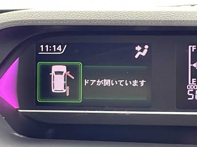 ダイハツ タント カスタム RS セレクション 鹿児島県 2020(令2)年 5.9万km シャイニングホワイトパール 純正9インチナビ/(フルセグTV/BT/CD/DVD/FM/AM)/パノラマモニター/衝突被害軽減システム/前方ドライブレコーダー/車線逸脱警報/レーダークルーズコントロール/ハーフレザーシート/両側パワースライドドア/横滑り防止装置/ビルトインETC/アイドリングストップ/LEDヘッドライト/LEDフォグランプ/オートライト/ウィンカーミラー/電動格納ミラー/純正15インチAW/シートヒーター/シートリフター/TVキャンセラー/プッシュスタート/スマートキー/純正フロアマット/ドアバイザー