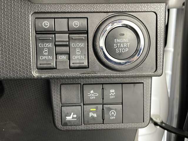 ダイハツ タント カスタム RS セレクション 鹿児島県 2020(令2)年 5.9万km シャイニングホワイトパール 純正9インチナビ/(フルセグTV/BT/CD/DVD/FM/AM)/パノラマモニター/衝突被害軽減システム/前方ドライブレコーダー/車線逸脱警報/レーダークルーズコントロール/ハーフレザーシート/両側パワースライドドア/横滑り防止装置/ビルトインETC/アイドリングストップ/LEDヘッドライト/LEDフォグランプ/オートライト/ウィンカーミラー/電動格納ミラー/純正15インチAW/シートヒーター/シートリフター/TVキャンセラー/プッシュスタート/スマートキー/純正フロアマット/ドアバイザー