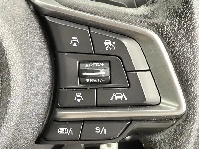 スバル アウトバック リミテッド 千葉県 2017(平29)年 7.3万km ワイルドネスグリーンM 純正８型ナビ（DIATONE SOUND）/（CD＆DVD＆AM＆FM＆Bluetooth＆フルセグTV）/アイサイト　/レーダークルーズコントロール/電動トランク　/パドルシフト　/Ｘ－ＭＯＤＥ　/ブラインドスポットモニター　/黒革シート　/シートヒーター　/ＥＴＣ　/自動防眩ルームミラー　/電動格納サイドミラー/前席パワーシート（運転席メモリー機能付き）/LEDヘッドライト/フォグランプ/前後コーナーセンサー/バックカメラ/フロントカメラ/サイドカメラ（左）/アイドリングストップ/ウィンカーミラー/ドアバイザー/プッシュスタート/ISOFIX/電動パーキングブレーキ/12Vシガーソケット/USBポート