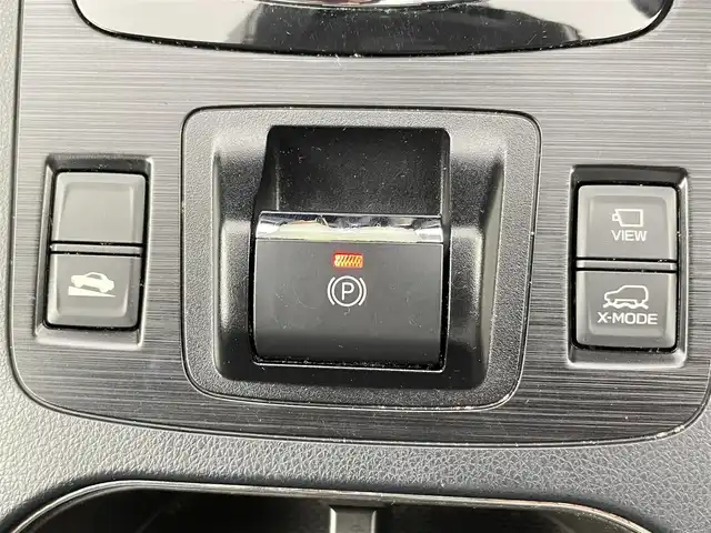 スバル アウトバック リミテッド 千葉県 2017(平29)年 7.3万km ワイルドネスグリーンM 純正８型ナビ（DIATONE SOUND）/（CD＆DVD＆AM＆FM＆Bluetooth＆フルセグTV）/アイサイト　/レーダークルーズコントロール/電動トランク　/パドルシフト　/Ｘ－ＭＯＤＥ　/ブラインドスポットモニター　/黒革シート　/シートヒーター　/ＥＴＣ　/自動防眩ルームミラー　/電動格納サイドミラー/前席パワーシート（運転席メモリー機能付き）/LEDヘッドライト/フォグランプ/前後コーナーセンサー/バックカメラ/フロントカメラ/サイドカメラ（左）/アイドリングストップ/ウィンカーミラー/ドアバイザー/プッシュスタート/ISOFIX/電動パーキングブレーキ/12Vシガーソケット/USBポート