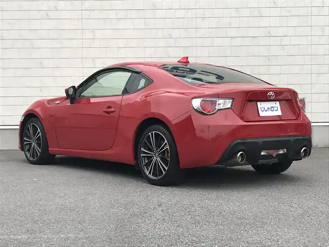 トヨタ ８６ GT 栃木県 2012(平24)年 13.4万km ライトニングレッド 株)IDOMが運営する【じしゃロン小山店】の自社ローン専用車両になります。こちらは現金またはオートローンご利用時の価格です。自社ローンご希望の方は別途その旨お申付け下さい//禁煙車/社外ワンセグナビ/（CD/AM/FMラジオ）/スマートキー/プッシュスタート/バックカメラ/ＥＴＣ/電動格納ドアミラー/パワーウインドウ/防眩ミラー/オートライト