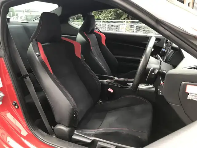 トヨタ ８６ GT 栃木県 2012(平24)年 13.4万km ライトニングレッド 株)IDOMが運営する【じしゃロン小山店】の自社ローン専用車両になります。こちらは現金またはオートローンご利用時の価格です。自社ローンご希望の方は別途その旨お申付け下さい//禁煙車/社外ワンセグナビ/（CD/AM/FMラジオ）/スマートキー/プッシュスタート/バックカメラ/ＥＴＣ/電動格納ドアミラー/パワーウインドウ/防眩ミラー/オートライト
