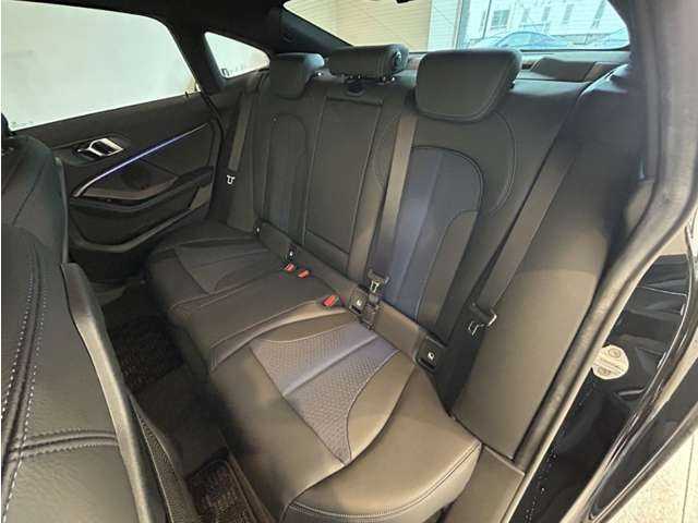 ＢＭＷ ＢＭＷ ２１８ｄ グランクーペ Mスポーツ 熊本県 2020(令2)年 0.7万km 黒 スマートキー /プッシュスタート /ETC /注意喚起アシスタント/ワイヤレス充電 /速度アシスト /パーキングアシスト/LEDヘッドランプ /ハーフレザーシート/オートハイビーム