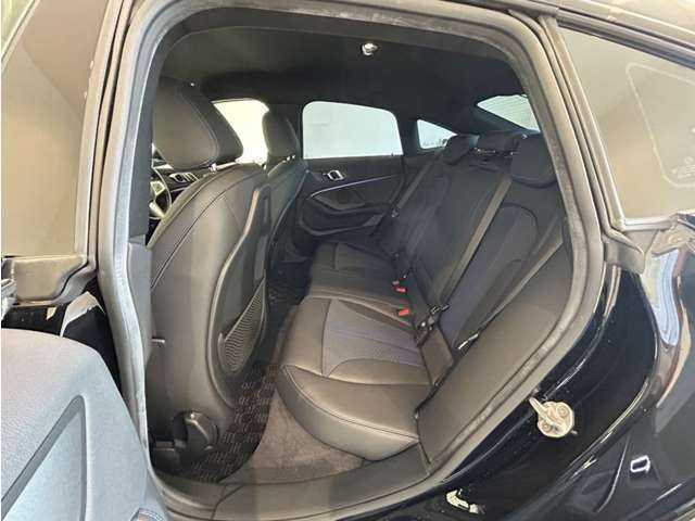 ＢＭＷ ＢＭＷ ２１８ｄ グランクーペ Mスポーツ 熊本県 2020(令2)年 0.7万km 黒 スマートキー /プッシュスタート /ETC /注意喚起アシスタント/ワイヤレス充電 /速度アシスト /パーキングアシスト/LEDヘッドランプ /ハーフレザーシート/オートハイビーム