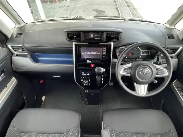 トヨタ タンク カスタムG－T 東京都 2017(平29)年 7.5万km ブラックマイカメタリック 純正SDナビ/（CD/DVD/SD/Bluetooth/フルセグTV）/・NSZT-W66T/バックカメラ/クルーズコントロール/プリクラッシュセーフティー/横滑り防止装置/両側パワースライドドア/LEDヘッドライト/LEDフォグランプ/オートライト/アイドリングストップ/ターボエンジン/前方ドライブレコーダー/ETC/純正15インチアルミホイール/純正フロアマット/ドアバイザー/スマートキー