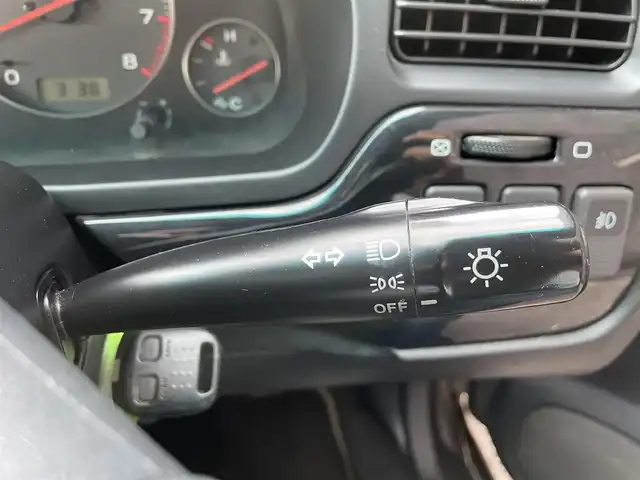 スバル レガシィ Ｂ４ RS 千葉県 2000(平12)年 3.8万km グレーメタリック 純正オーディオ（CD、FM、AM）/４WD/momoステアリング/ハーフレザーシート/電動格納ミラー/純正16インチアルミホイール/保証書/取説有