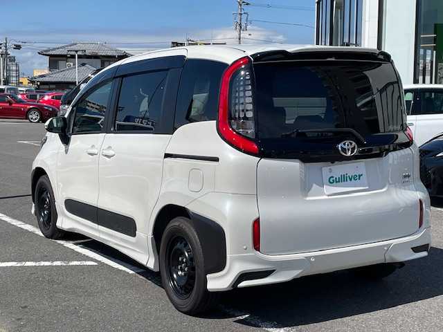 トヨタ シエンタ ハイブリッド Z 長崎県 2023(令5)年 4.3万km ホワイトパールクリスタルシャイン 純正ディスプレイオーディオ/ナビ/USB/BT/Mira cast/パノラミックビューモニター/モデリスタエアロ/両側パワースライドドア/トヨタセーフティセンス/レーダークルーズコントロール/ブラインドスポットモニター/オートマチックハイビーム/LEDヘッドライト/コーナーセンサー前後/ビルトインETC2.0